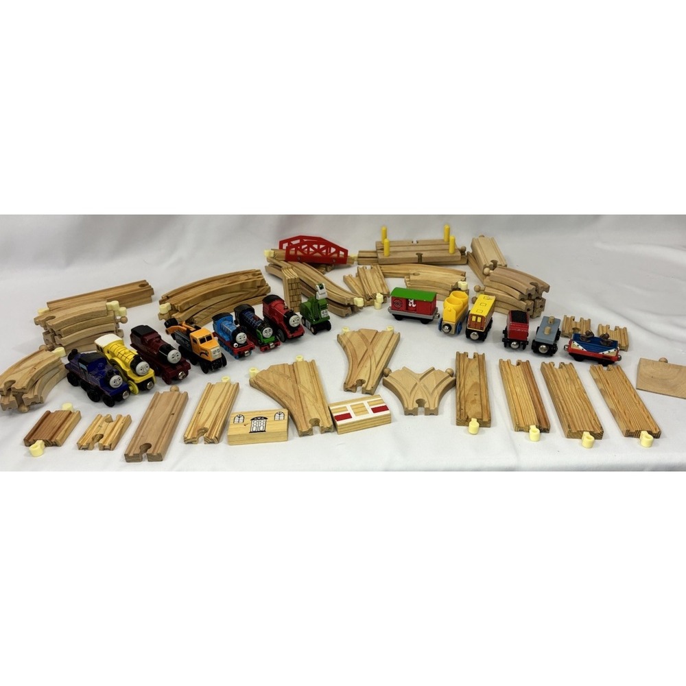 Lot Of 69- Thomas The Train And Friends Engines Cars Magnetic + Wooden Tracks